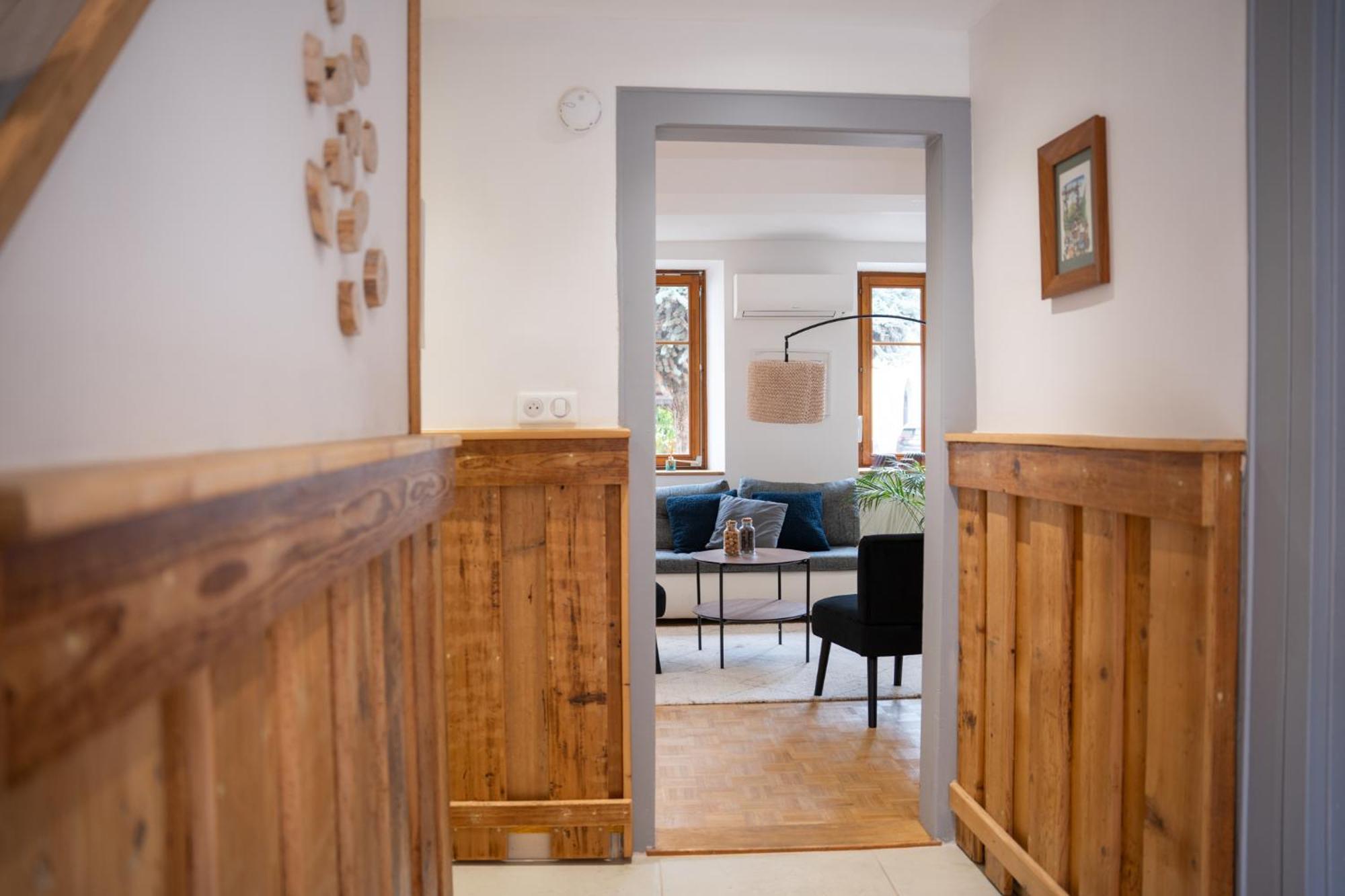 Chambre Rose Des Vents Егишем Екстериор снимка